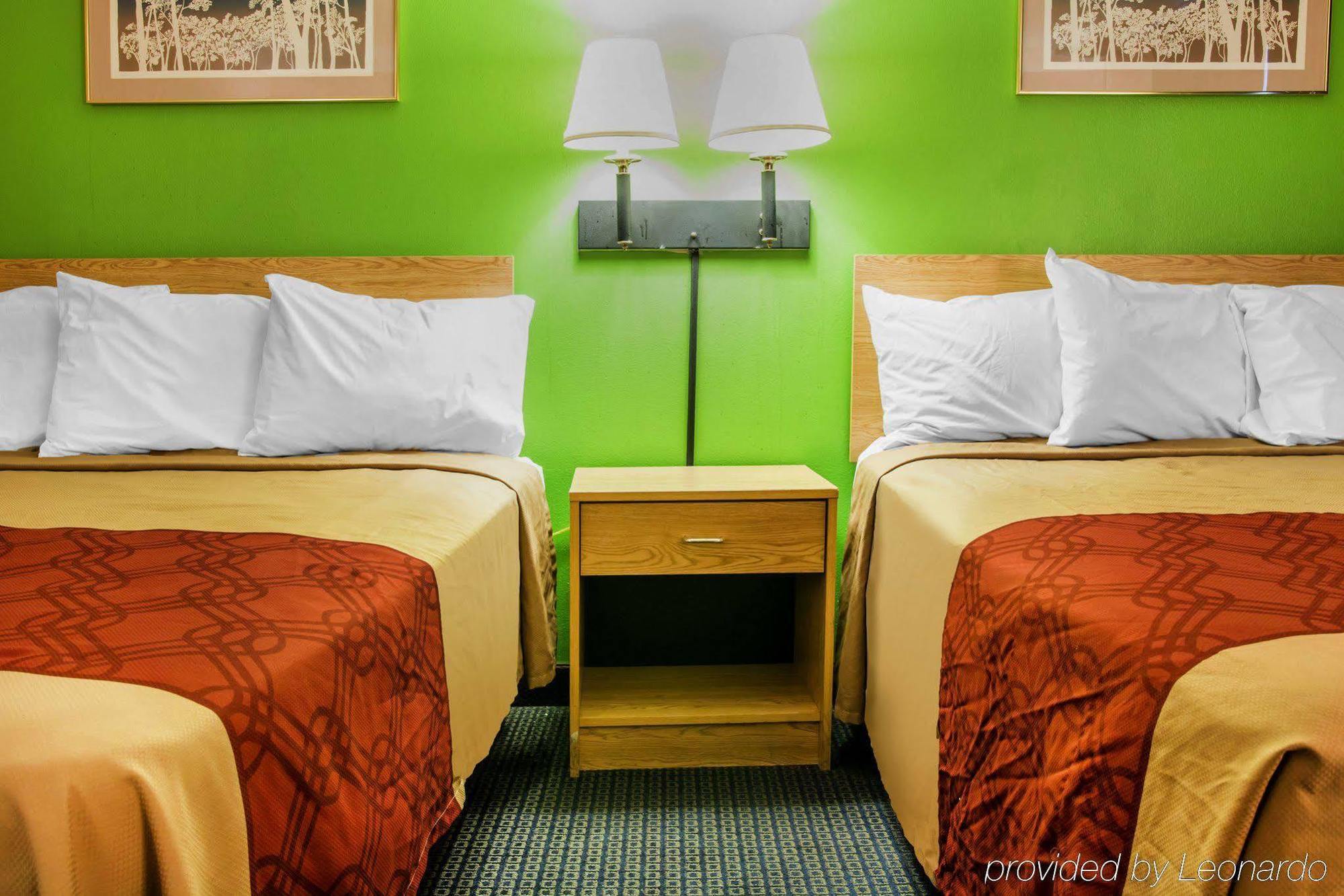 Econo Lodge Battle Creek Exteriör bild
