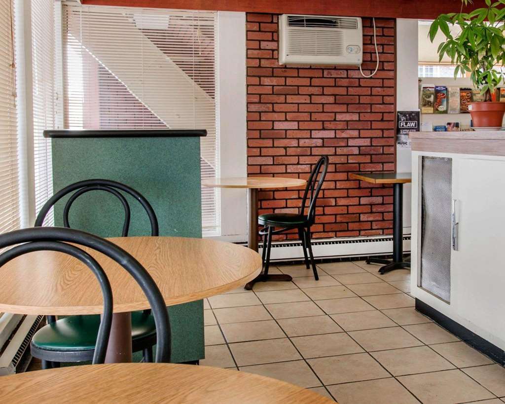 Econo Lodge Battle Creek Restaurang bild